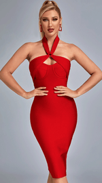 فستان احمر انيق