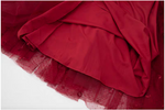فستان نسائى أحمر مزين بالترتر اللامع